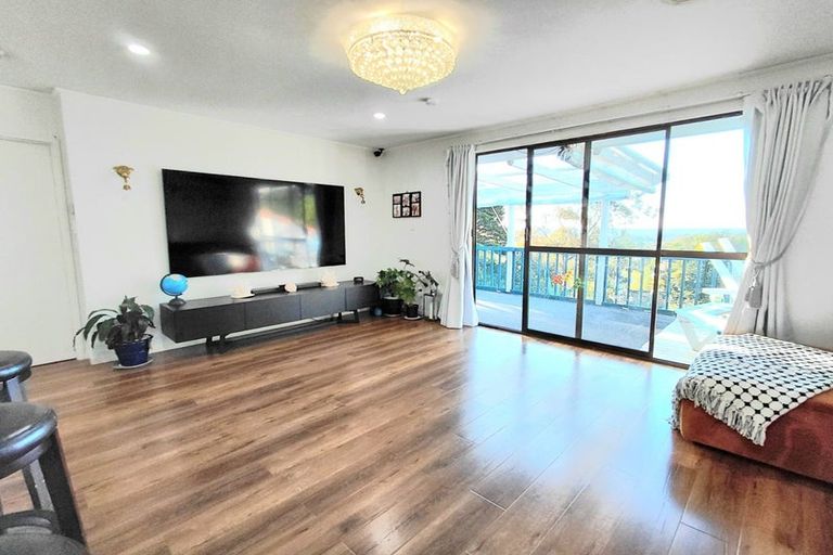 Photo of property in 179 Glengarry Road, Glen Eden, Auckland, 0602