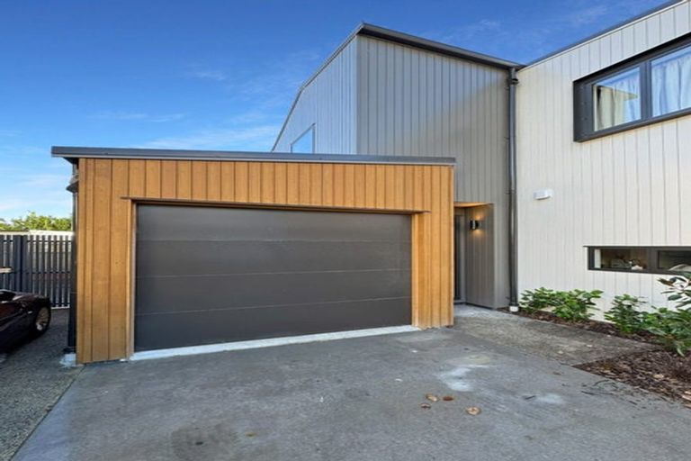 Photo of property in 10/323 Riverside Drive, Waterloo, Lower Hutt, 5011