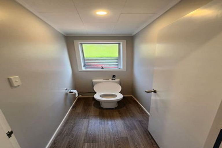 Photo of property in 1/80 Airlie Road, Plimmerton, Porirua, 5026