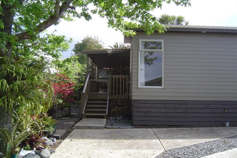 Photo of property in 10 Allender Drive, Torbay, Auckland, 0630