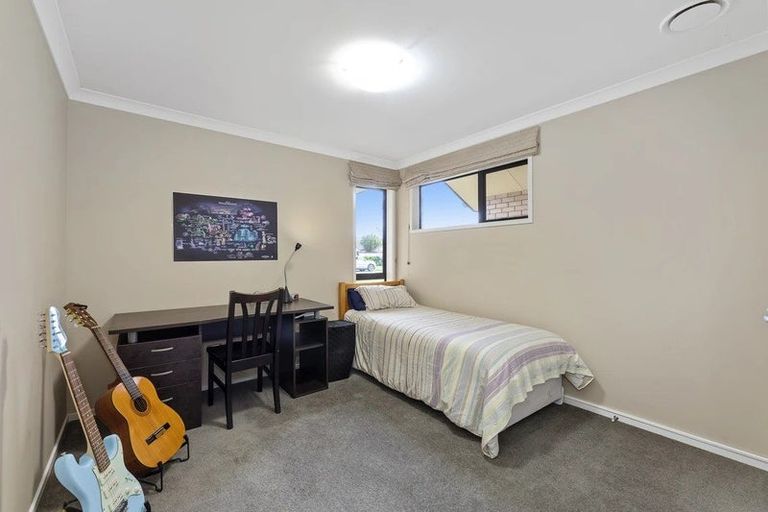 Photo of property in 19 Clearwater Place, Mayfield, Blenheim, 7201