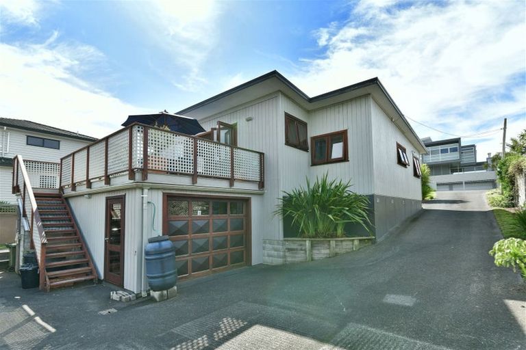 Photo of property in 64a Tiri Road, Manly, Whangaparaoa, 0930