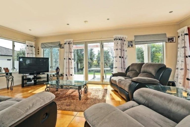 Photo of property in 24 Russell Robertson Drive, Havelock North, 4130
