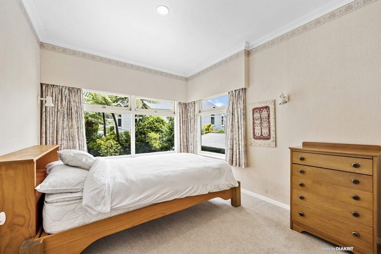Photo of property in 15 Pimble Avenue, Karori, Wellington, 6012