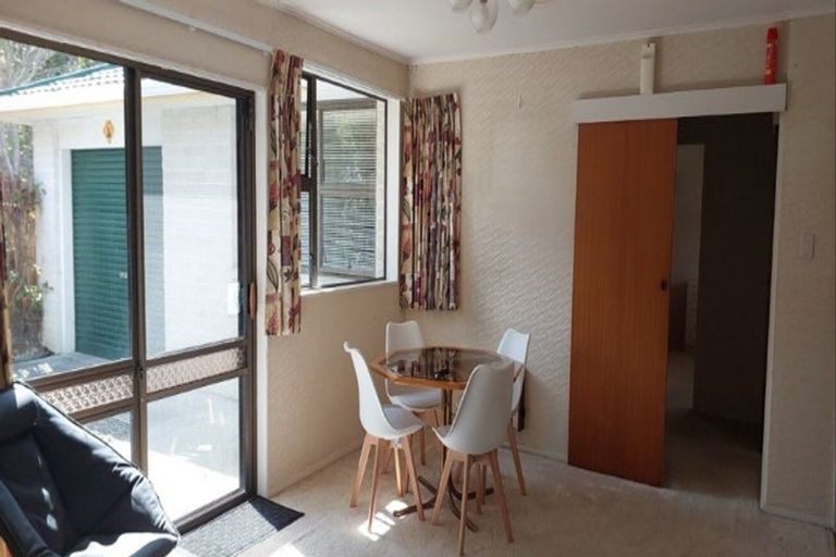 Photo of property in 362 College Street, West End, Palmerston North, 4410