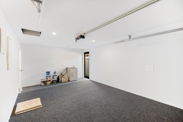 Photo of property in 9 Collie Road, Jacks Point, 9371