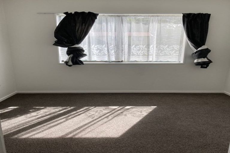 Photo of property in 36 Jackson Terrace, Ranui, Porirua, 5024