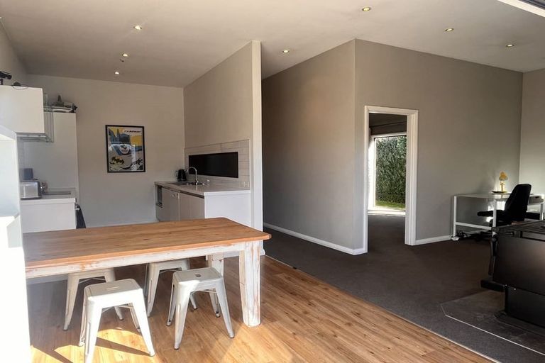 Photo of property in 16 Barrie Street, Addington, Christchurch, 8024