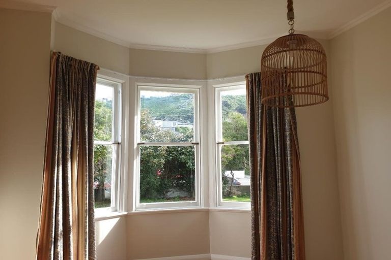 Photo of property in 89 Derwent Street, Island Bay, Wellington, 6023