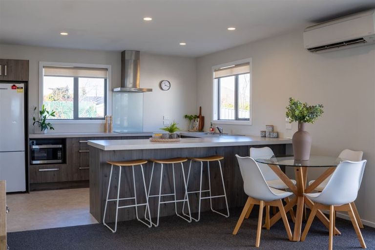 Photo of property in 32 Vancouver Crescent, Wainoni, Christchurch, 8061