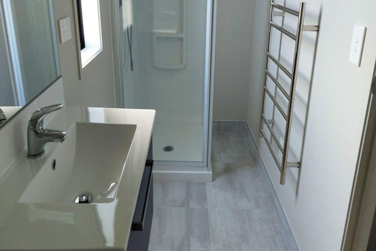 Photo of property in 2 Peihana Road, Hobsonville, Auckland, 0616