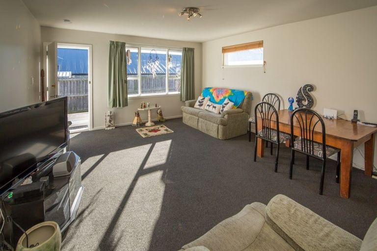 Photo of property in 3/67 Oram Avenue, New Brighton, Christchurch, 8061