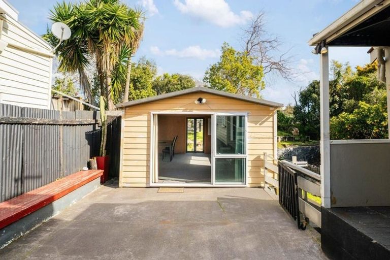 Photo of property in 12 Ethel Street, Sandringham, Auckland, 1025
