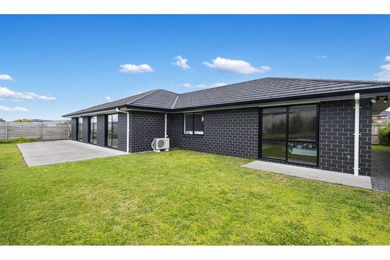 Photo of property in 25 Lake Drive, Tikipunga, Whangarei, 0112