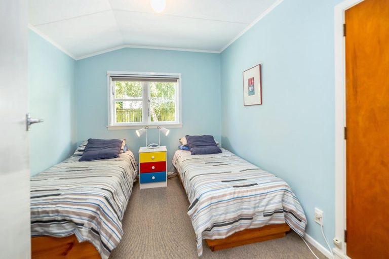 Photo of property in 127 Main Street, Greytown, 5712