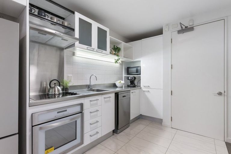 Photo of property in 19b Garnet Road, Westmere, Auckland, 1022