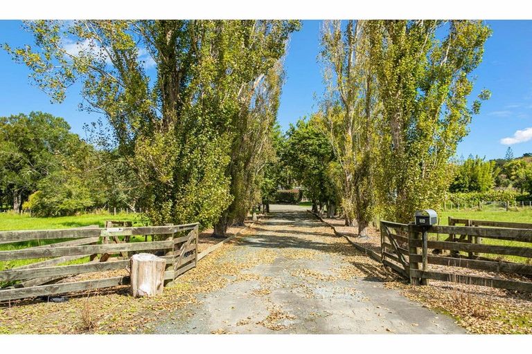 Photo of property in 34 Lascelles Drive, Dairy Flat, Albany, 0794