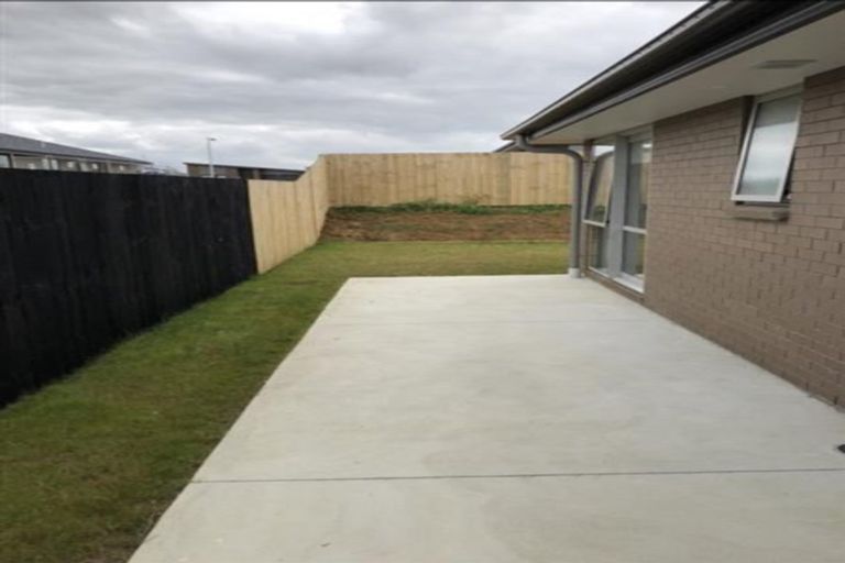 Photo of property in 48 Adams Road South, Pukekohe, 2120