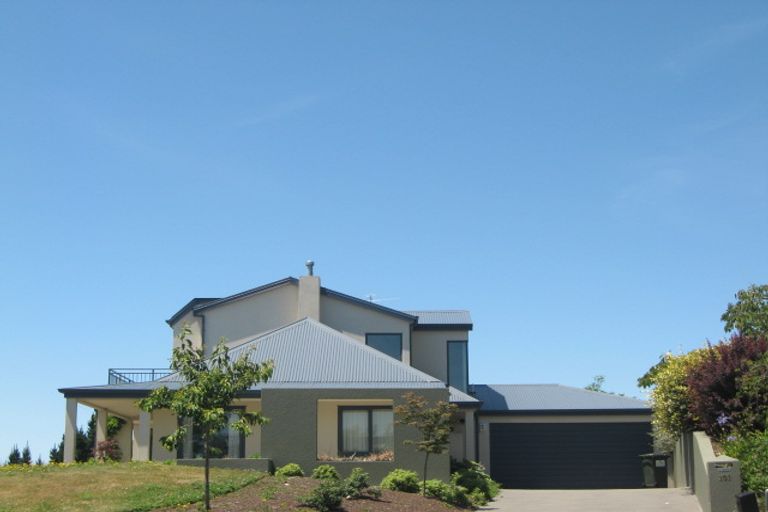 Photo of property in 101 Ravensdale Rise, Westmorland, Christchurch, 8025