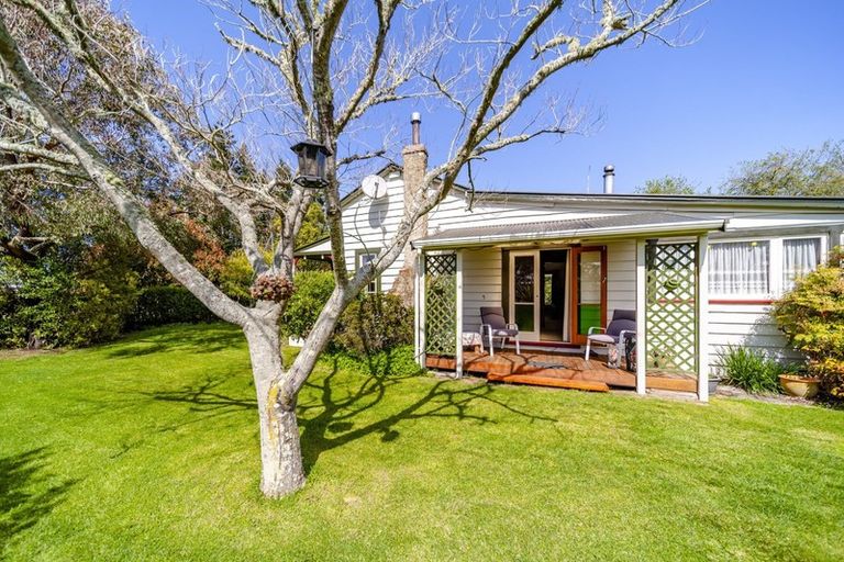 Photo of property in 31 Lyall Street, Tikokino, Waipawa, 4273