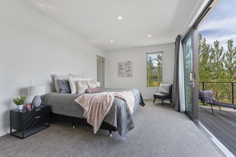 Photo of property in 5 Monaco Drive, Cromwell, 9384