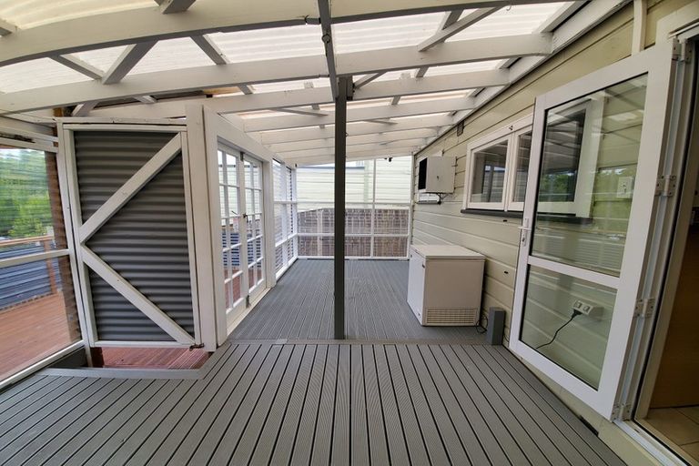 Photo of property in 18 Somerset Avenue, Newtown, Wellington, 6021