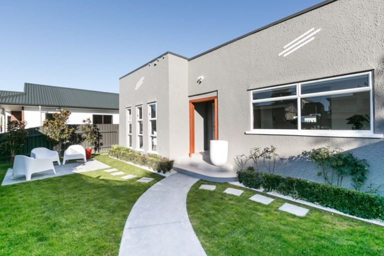 Photo of property in 1 Te Awa Avenue, Te Awa, Napier, 4110