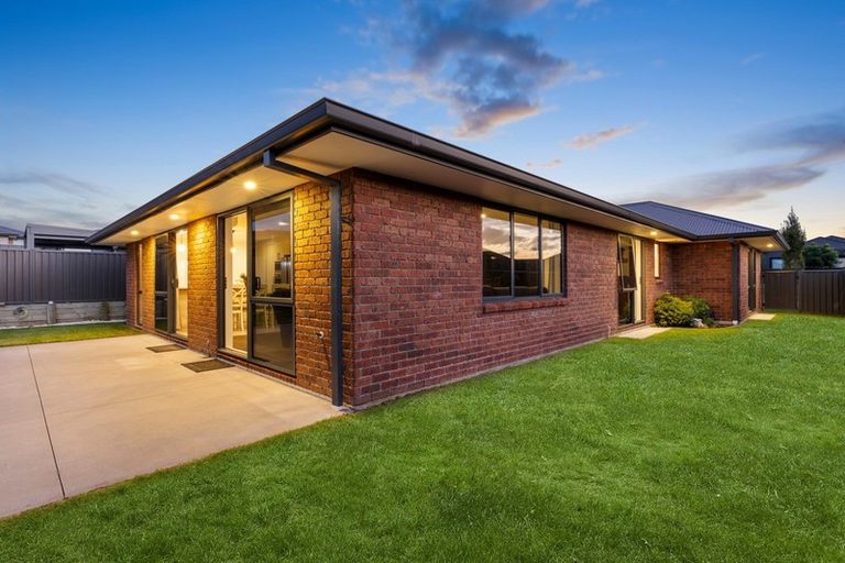 Photo of property in 8 Turnbridge Street, Pyes Pa, Tauranga, 3112