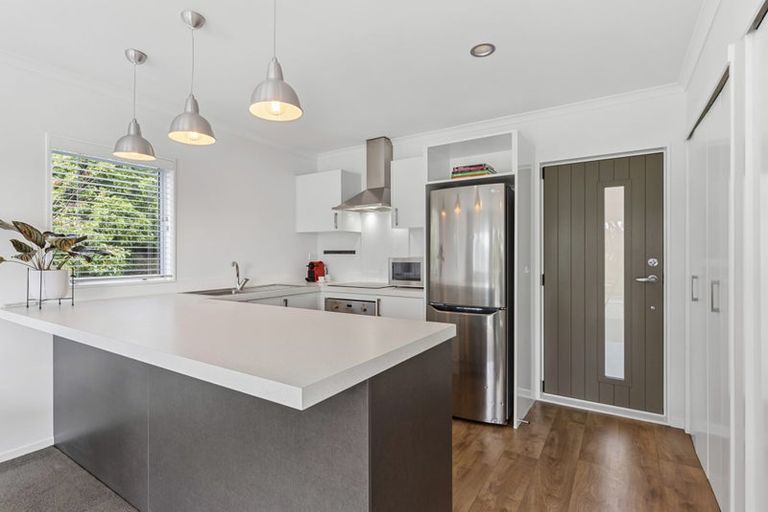 Photo of property in 15a John Street, Birkenhead, Auckland, 0626