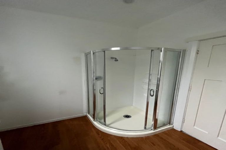 Photo of property in 204 Rongotai Road, Rongotai, Wellington, 6022