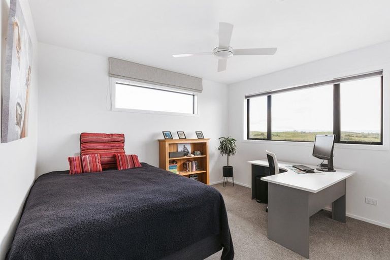 Photo of property in 63 Omega Place, Coastlands, Whakatane, 3120