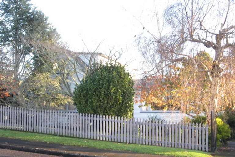 Photo of property in 5 Rothery Road, Hillpark, Auckland, 2102