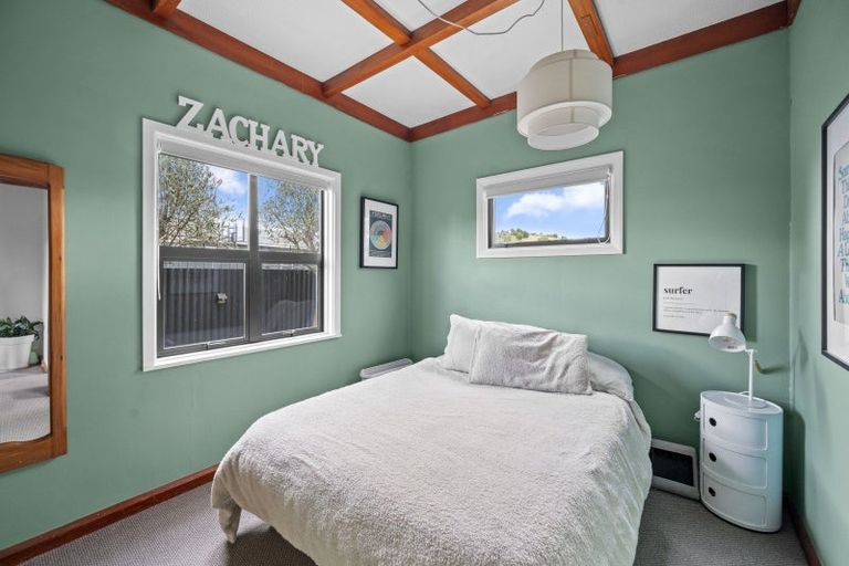 Photo of property in 54 Church Road, Taradale, Napier, 4112