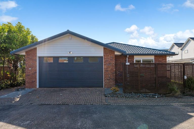 Photo of property in 21/103 Swanson Road, Henderson, Auckland, 0610