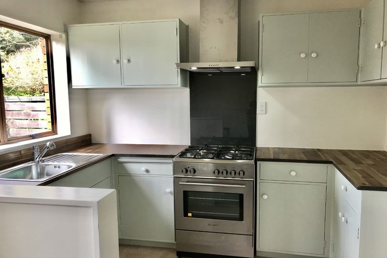 Photo of property in 91a Churton Drive, Churton Park, Wellington, 6037