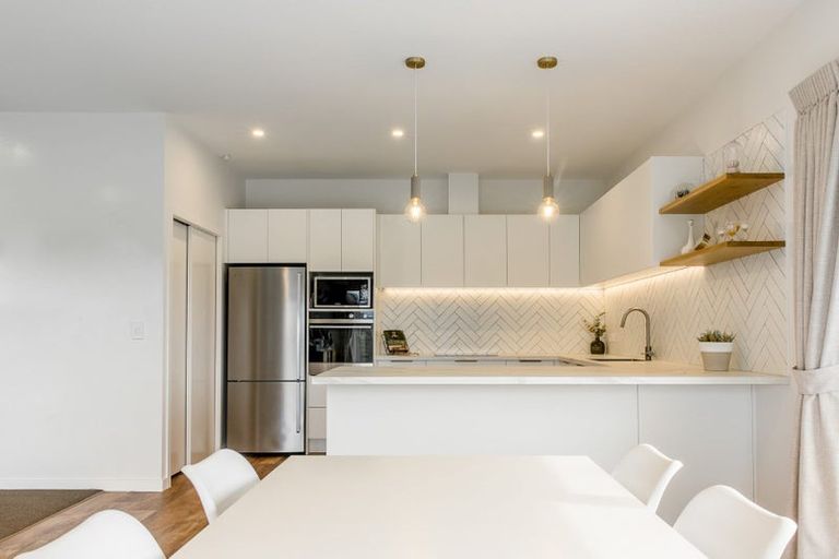 Photo of property in 30 Penrith Road, Poraiti, Napier, 4182