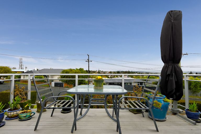 Photo of property in 53 Ellis Avenue, Mount Roskill, Auckland, 1041