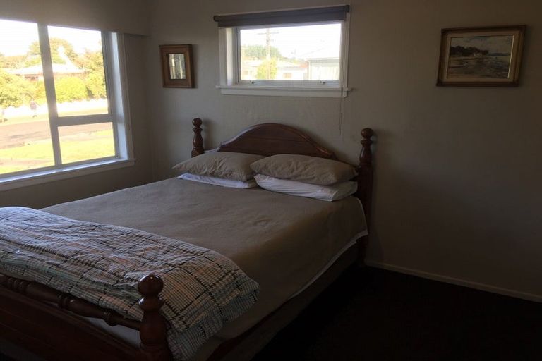 Photo of property in 23 Whakapaki Street, Urenui, 4375