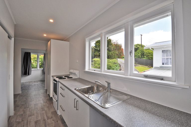 Photo of property in 50 Rodney Street, Wellsford, 0900