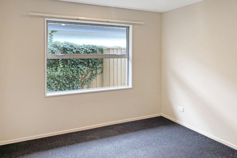 Photo of property in 22 Helmore Street, Rangiora, 7400