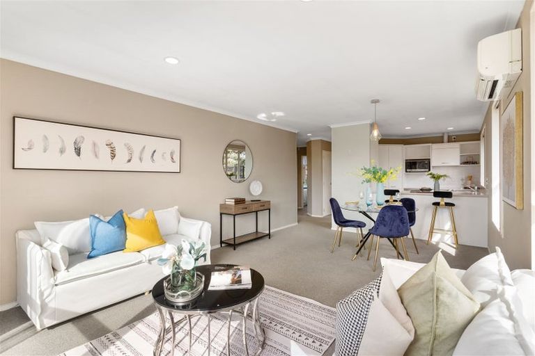 Photo of property in 57 Fernbrook Close, Burswood, Auckland, 2013