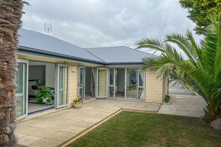 Photo of property in 79 Sullivan Avenue, Woolston, Christchurch, 8023