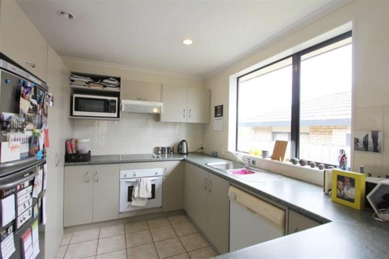 Photo of property in 4 Wairere Road, The Gardens, Auckland, 2105