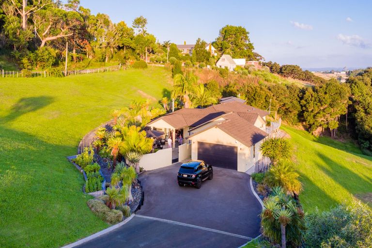 Photo of property in 211 Gills Road, Albany Heights, Auckland, 0632