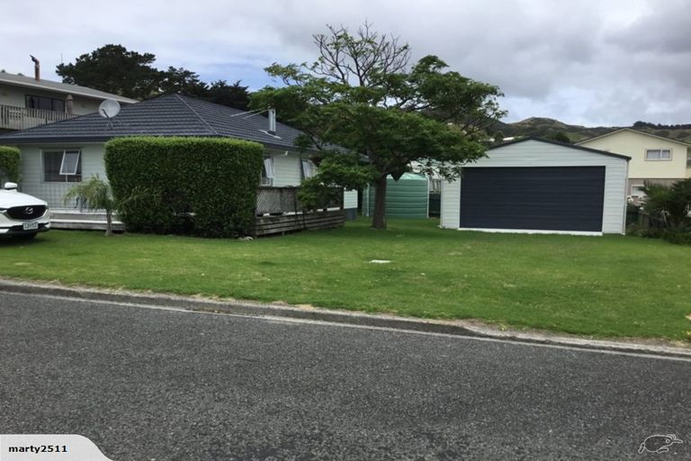 Photo of property in 3 Bill Nolan Place, Mahia, 4198