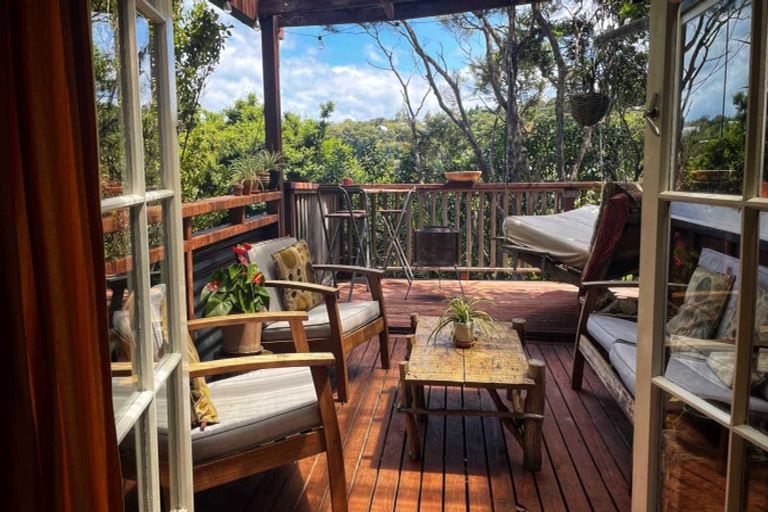 Photo of property in 35 Crescent Road East, Ostend, Waiheke Island, 1081