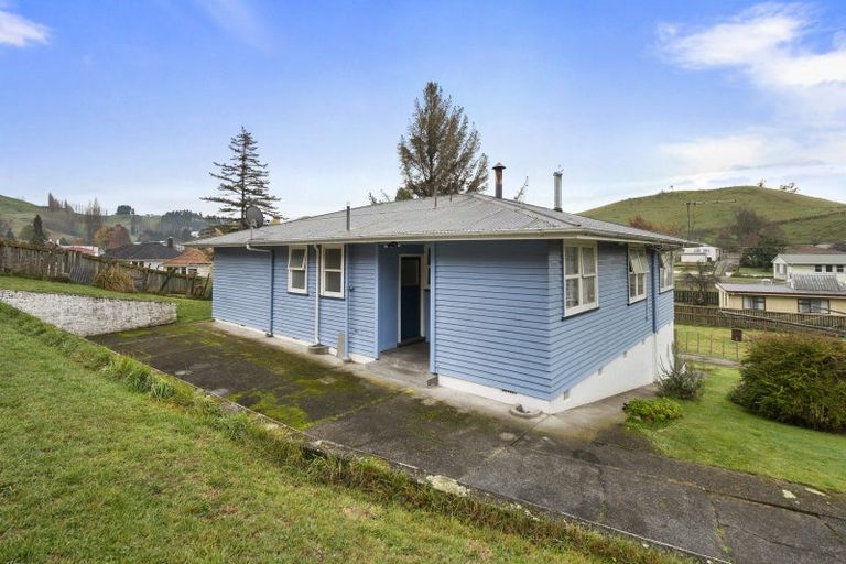 Photo of property in 58 Goldfinch Street, Taihape, 4720
