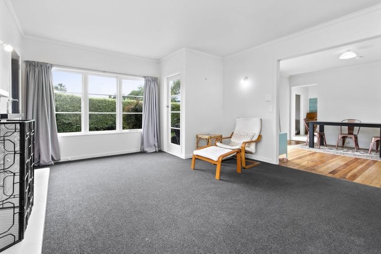 Photo of property in 12 Thornton Road, Cambridge, 3434