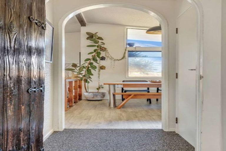 Photo of property in 80 Main Street, Edgecumbe, 3120