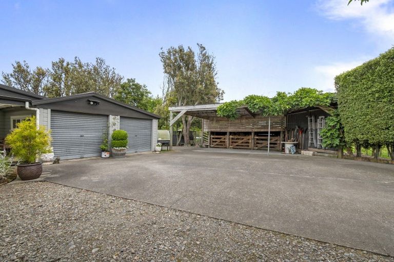 Photo of property in 80 Lethbridge Road, Feilding, 4779